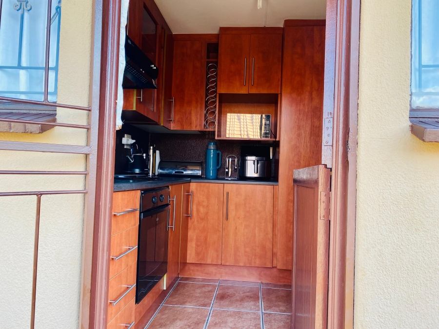 3 Bedroom Property for Sale in Geelhoutpark North West